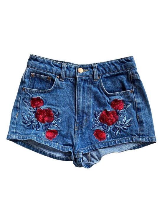 Pants - Rose Embroidered Shorts Size 4